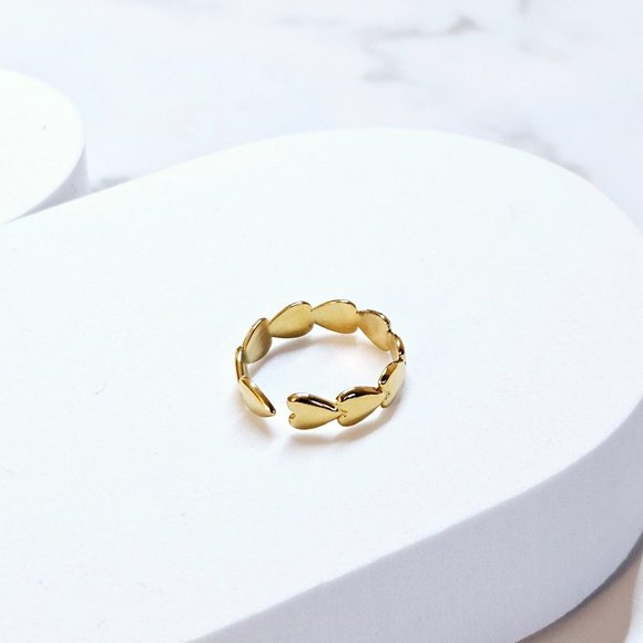 🌷 18K PVD Gold Plated Stainless Steel Adjustable Heart Ring - Picture 3 of 5